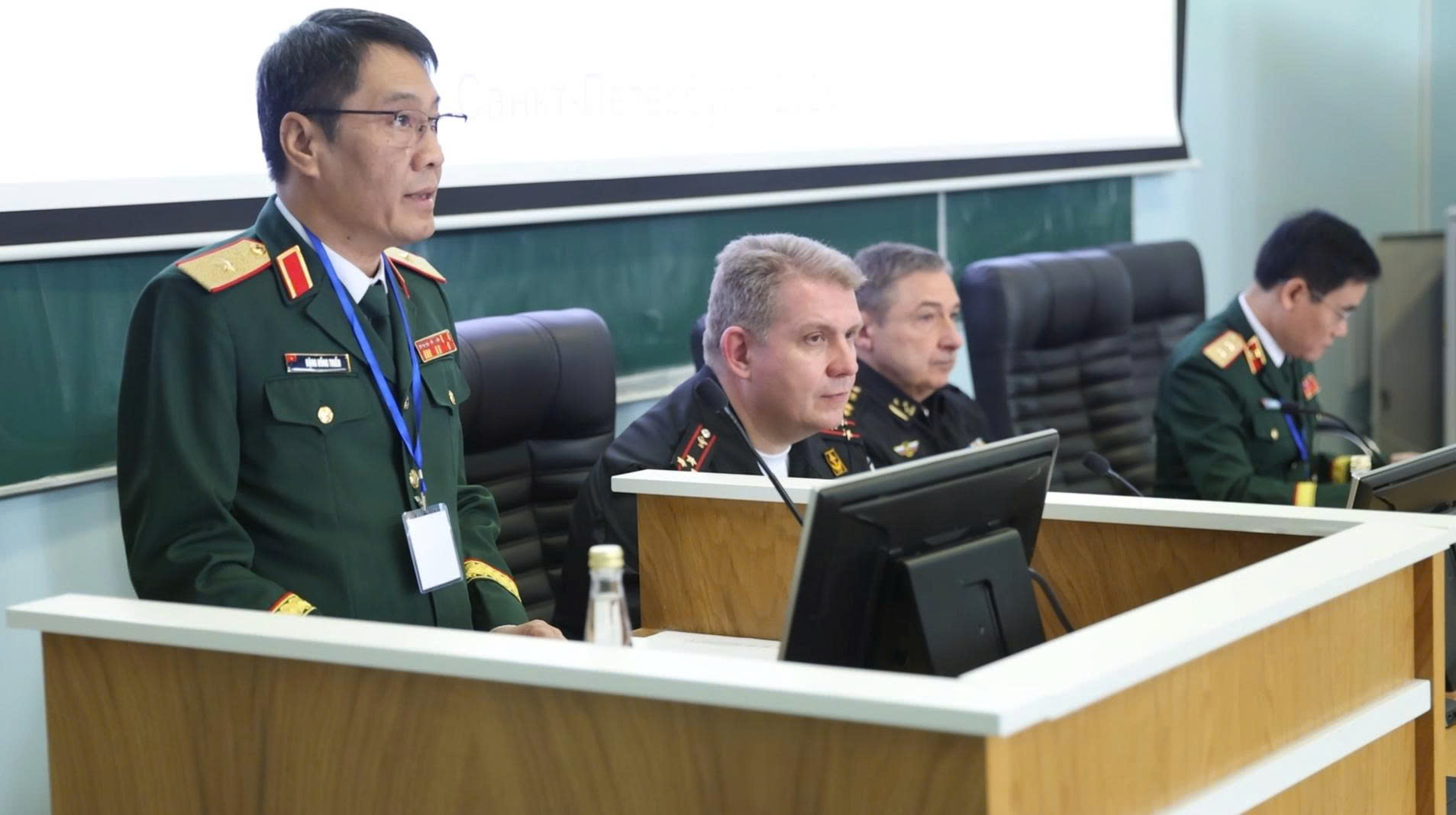 Trung tâm Nhiệt đới Việt - Nga tham dự Hội nghị Khoa học y học quân sự tại LB Nga